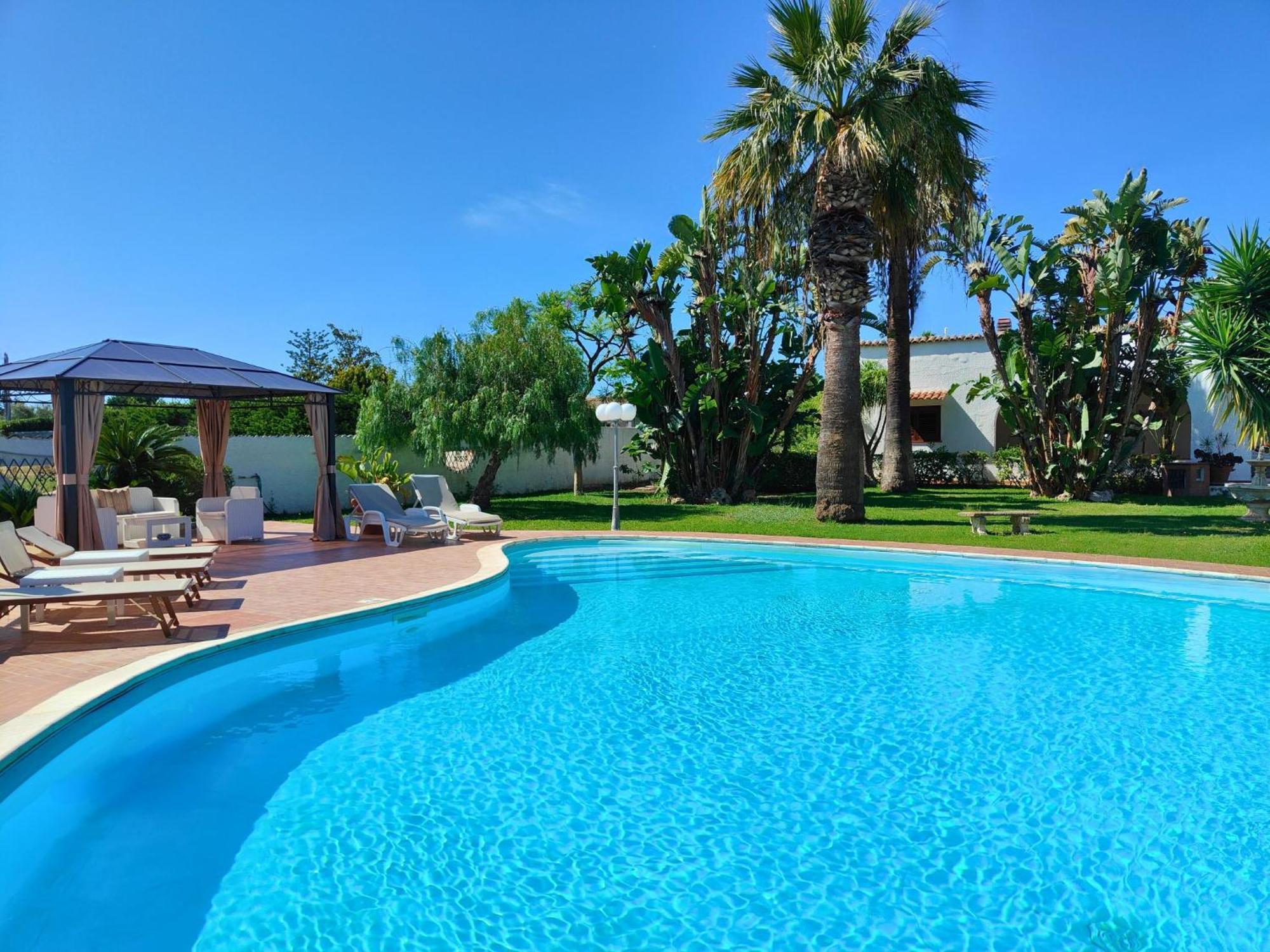 Villa Alfonsa, Fontane Bianche, Siracusa, Private Pool, 10Min From The Beach Εξωτερικό φωτογραφία