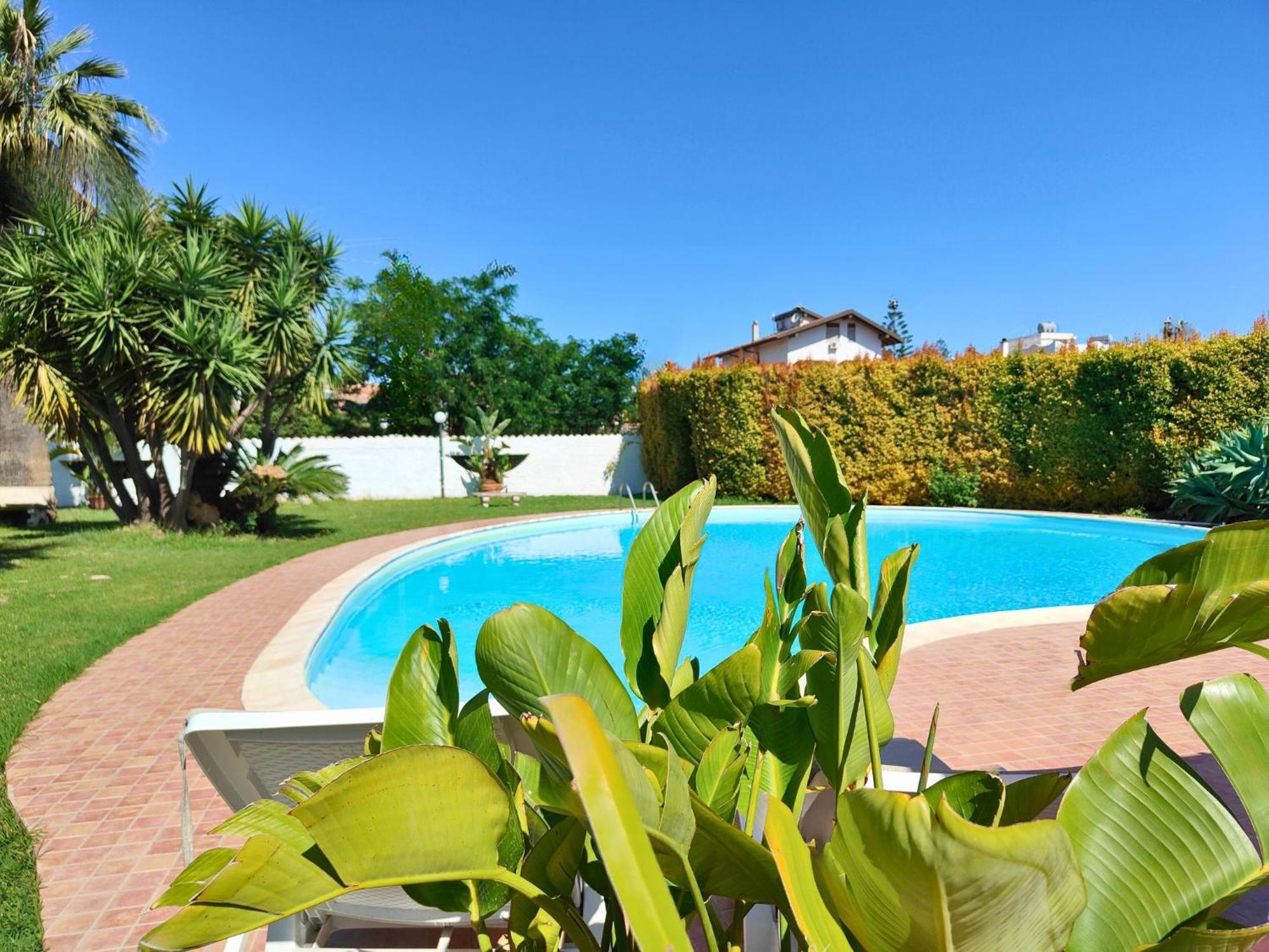 Villa Alfonsa, Fontane Bianche, Siracusa, Private Pool, 10Min From The Beach Εξωτερικό φωτογραφία
