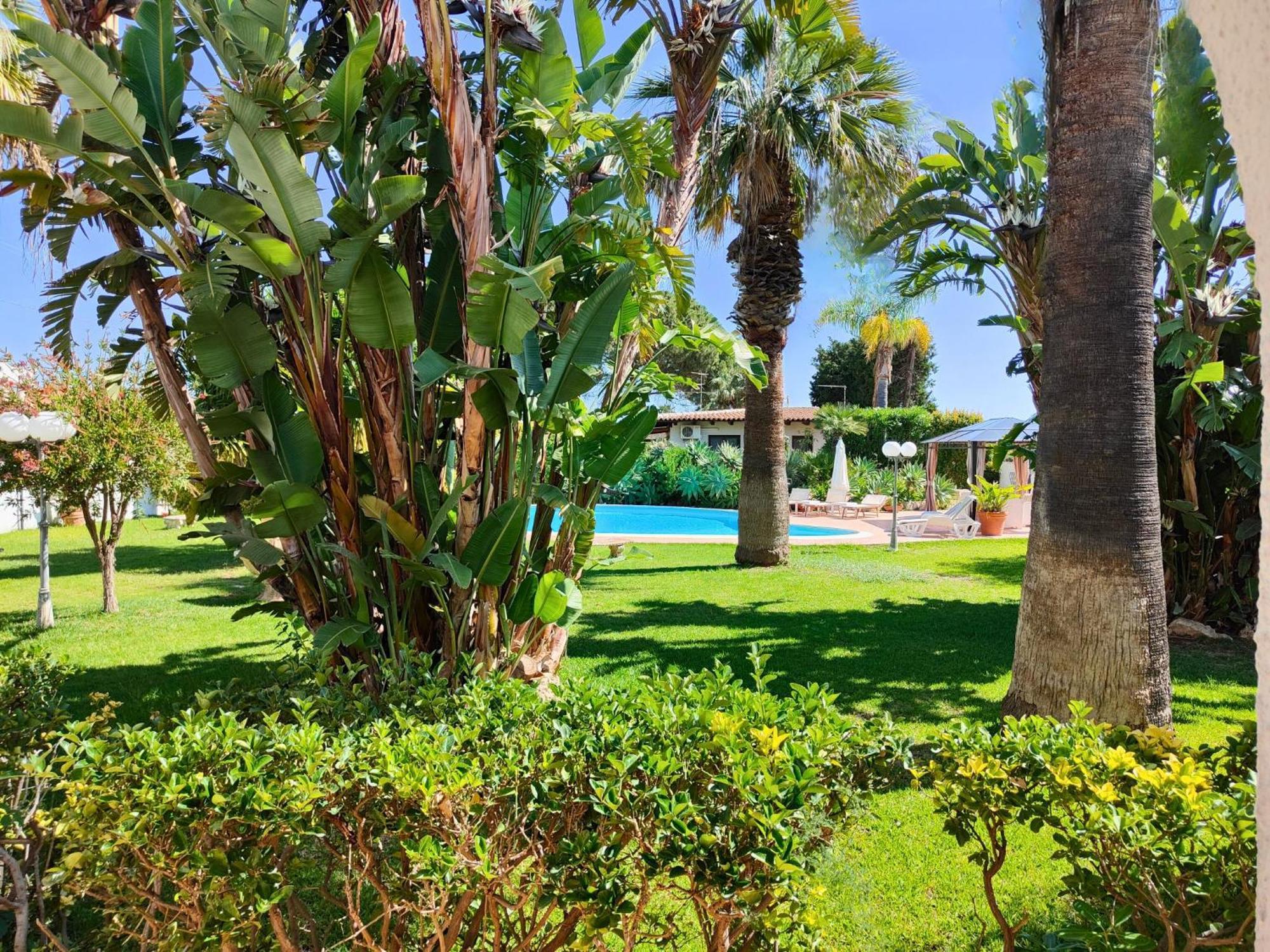 Villa Alfonsa, Fontane Bianche, Siracusa, Private Pool, 10Min From The Beach Εξωτερικό φωτογραφία